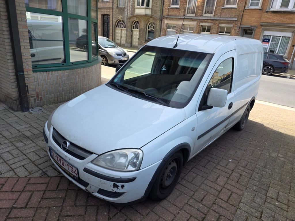 Opel Combo 350.000 km ongekeurd, Auto's, Bestelwagens en Lichte vracht, Particulier, Te koop, Opel