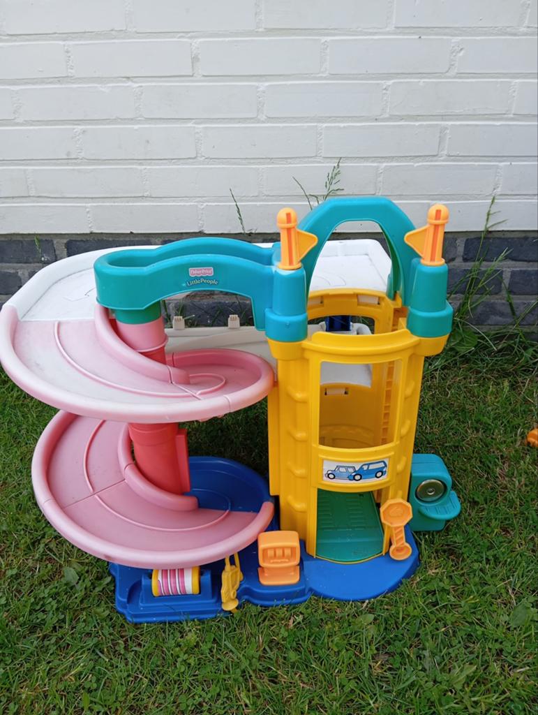 Auto baan, Ophalen, Zo goed als nieuw, Plastic