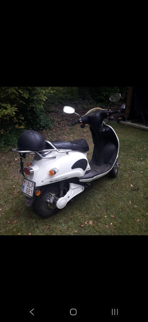 Electrische scooter E rider, Fietsen en Brommers, Ophalen, Gebruikt, Overige typen