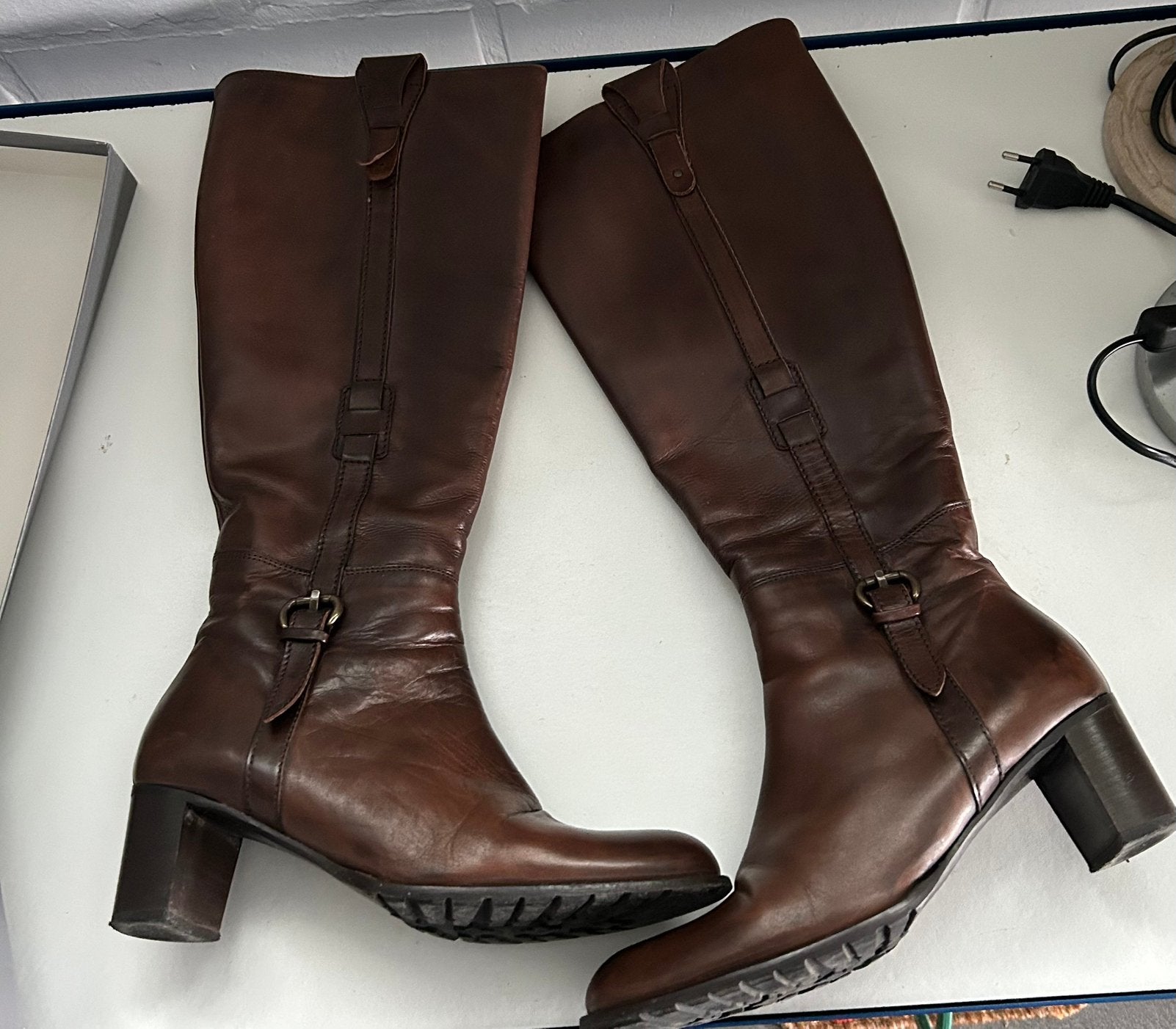 Bottes pour femmes, marron, taille 39, Nic Dean, Enlèvement ou Envoi, Comme neuf, Brun, Bottes hautes