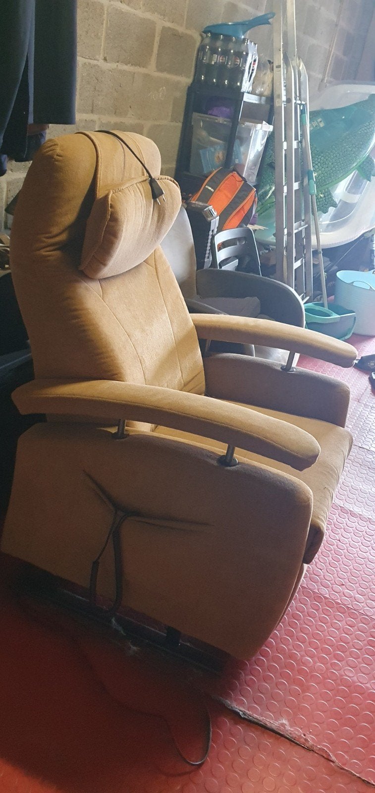 relaxzetel met finctie.s, Enlèvement