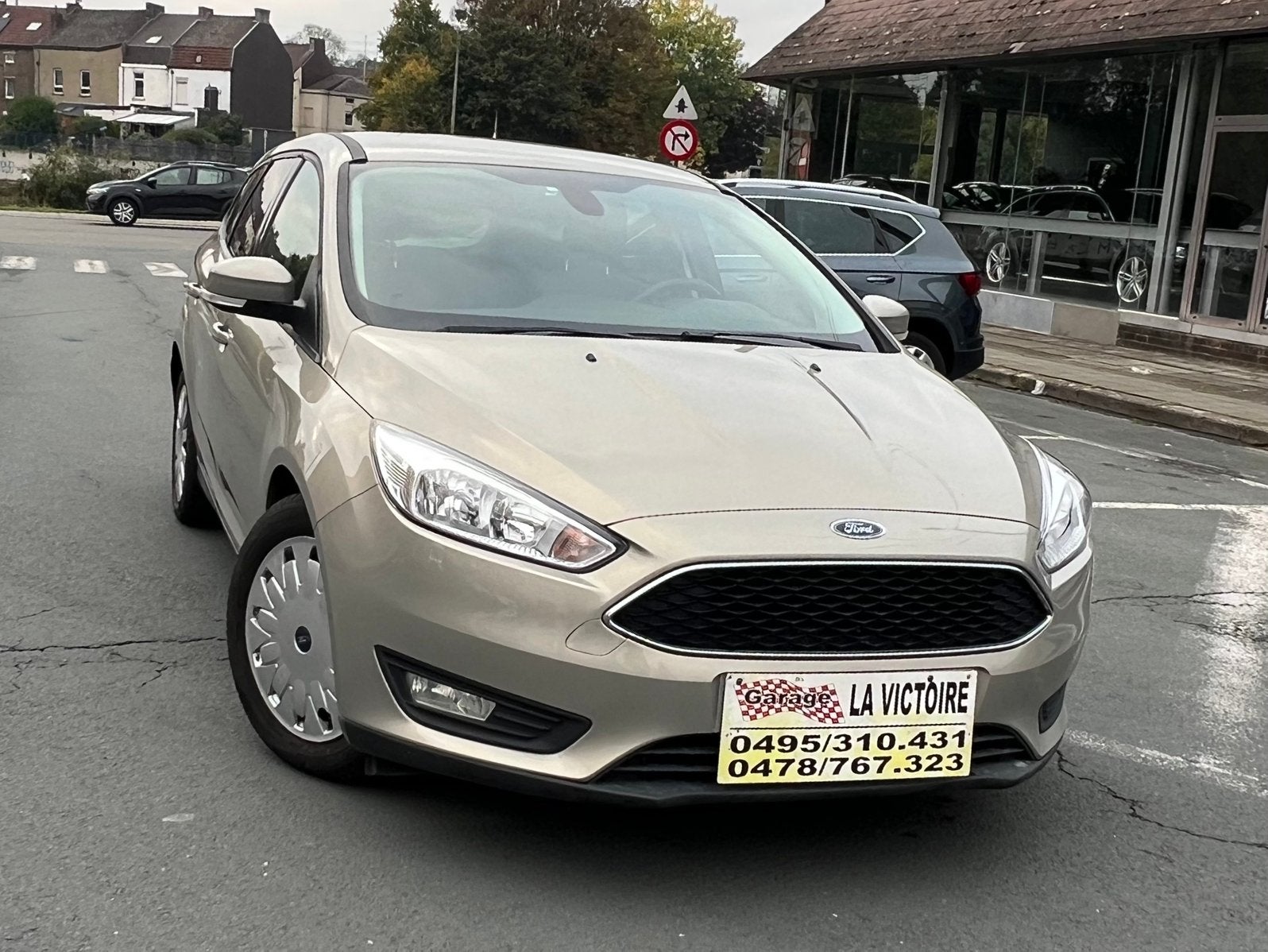 Ford Focus Break 1.5 TDCi 2016 année 168000km 0032478767323, Auto's, Euro 6, 4 cilinders, Bedrijf, Te koop