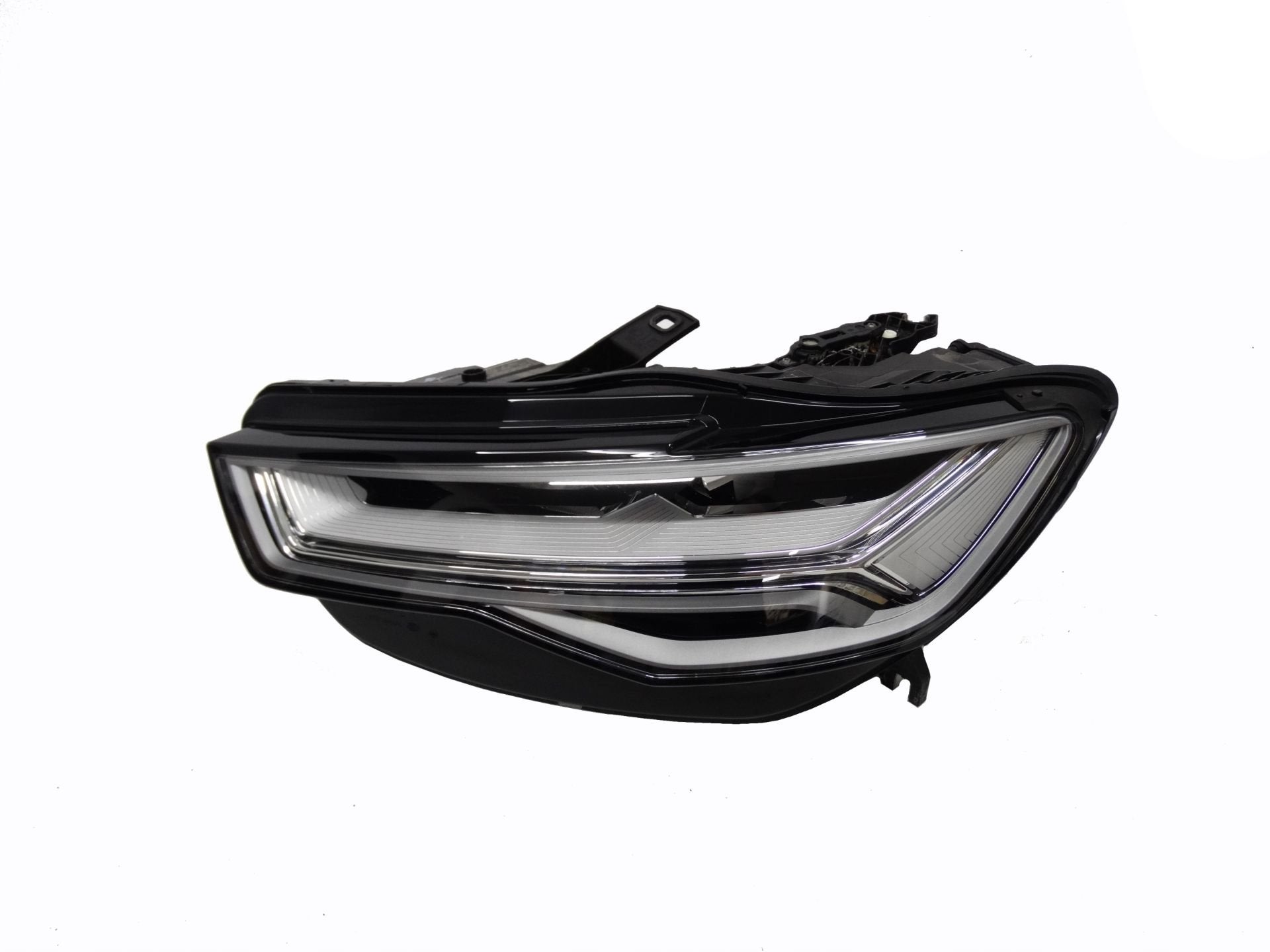 Phare gauche Audi A6 C7 Lift 4G 4G0941033H, AUDI AG, Auto-Union-Strasse 1
85045  Ingolstadt, DE, Audi, Utilisé