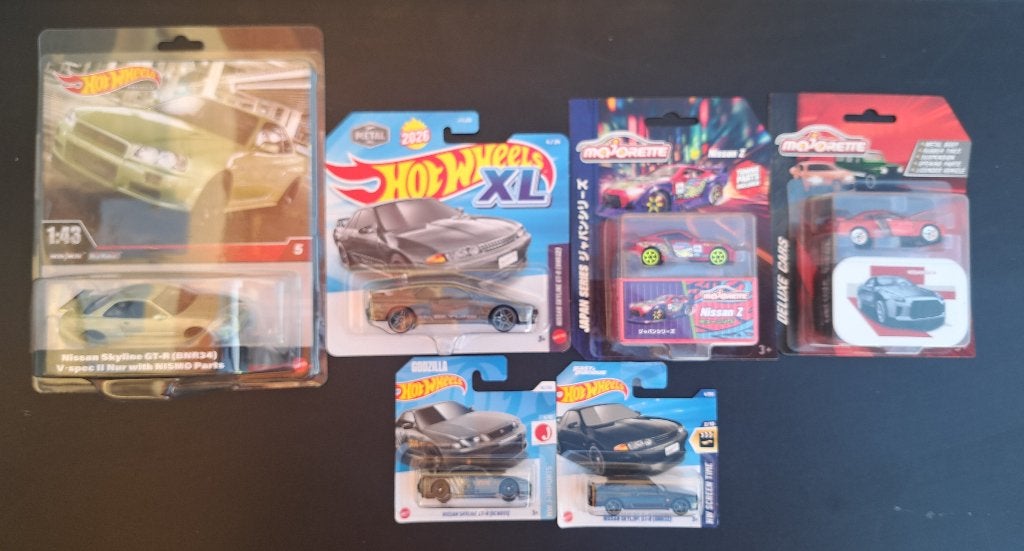 NISSAN hot wheels majorette, Enlèvement ou Envoi, Comme neuf, Voiture