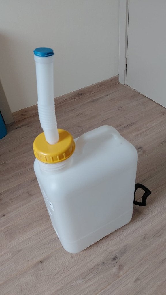 jerrycan water voor caravan, Caravans en Kamperen, Ophalen, Zo goed als nieuw