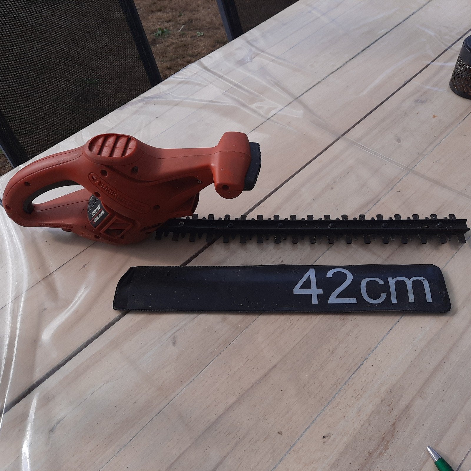 Heggenschaar  Black &Decker 42Cm, Ophalen