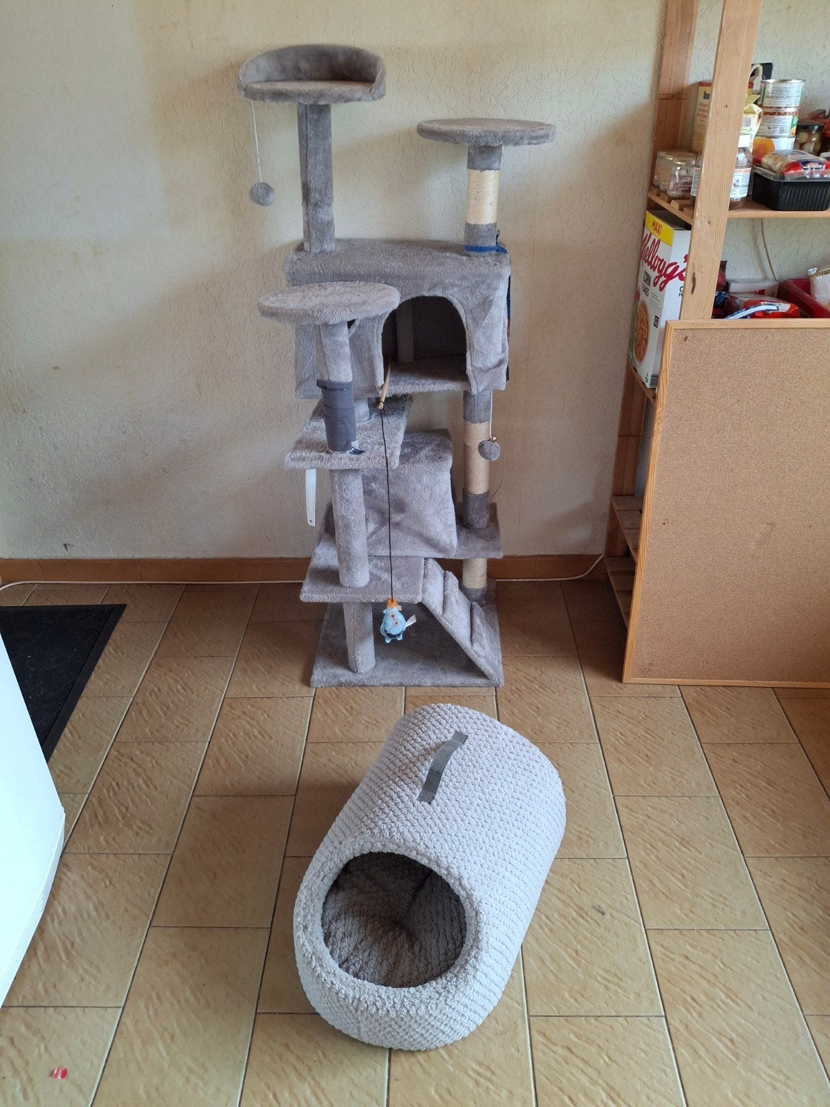 Kattenkrabpaal 140 h + mandje nieuw, Dieren en Toebehoren, Ophalen, Nieuw, Krabmeubel-onderdelen