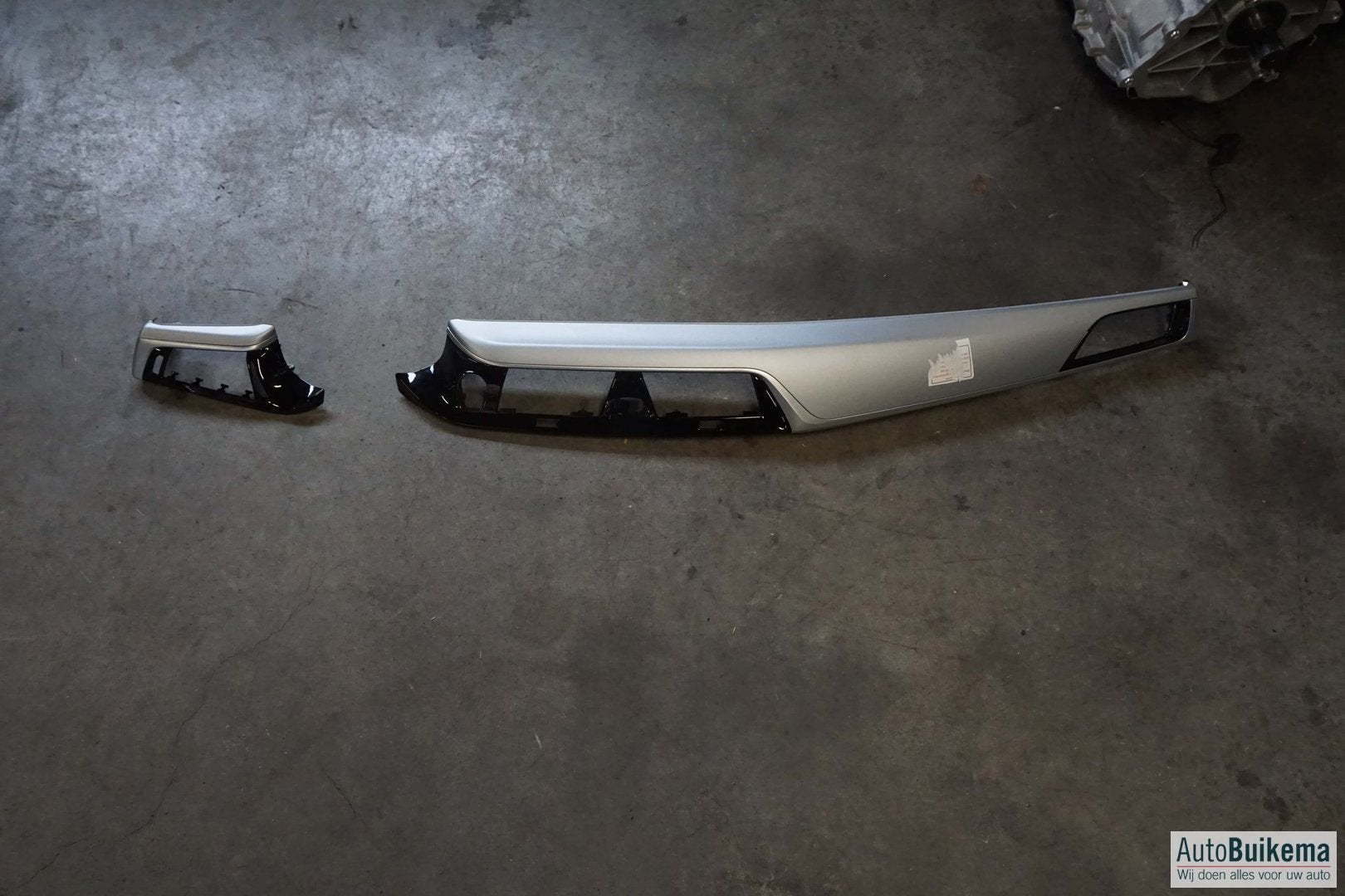 Origineel Bmw 5 Serie G30 dashboardlijst, -, -, Nieuw, Ophalen of Verzenden