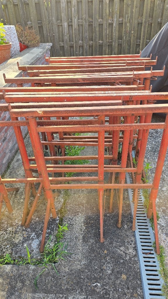 13 Metsersschragen - stelling, Doe-het-zelf en Bouw, Steigers, Gebruikt, Gevelsteiger, Minder dan 2 meter, Ophalen