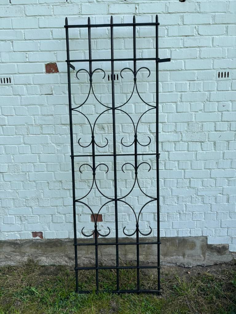 Grille en fer forgé Protection de fenêtre ou Déco de jardin, Enlèvement, Comme neuf, Fer
