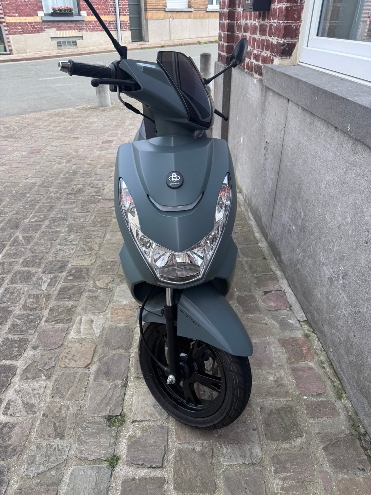Te koop, Ophalen, Zo goed als nieuw