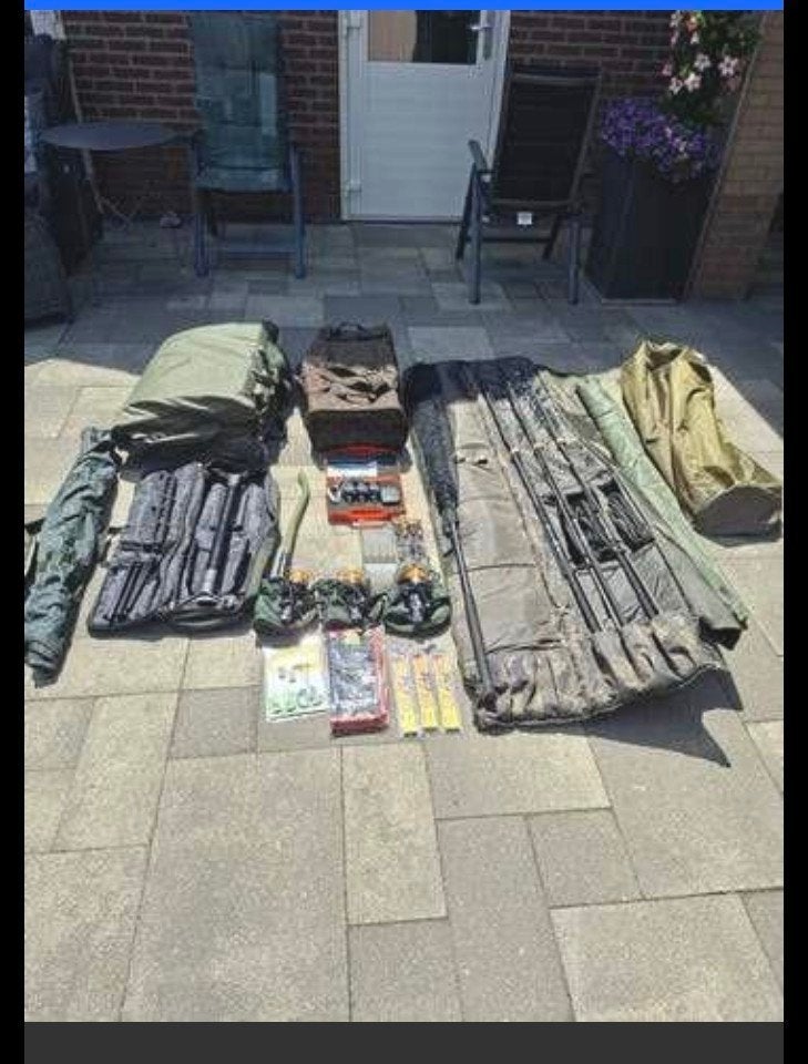 volledige set karpervissen., Ophalen of Verzenden, Zo goed als nieuw, Complete set