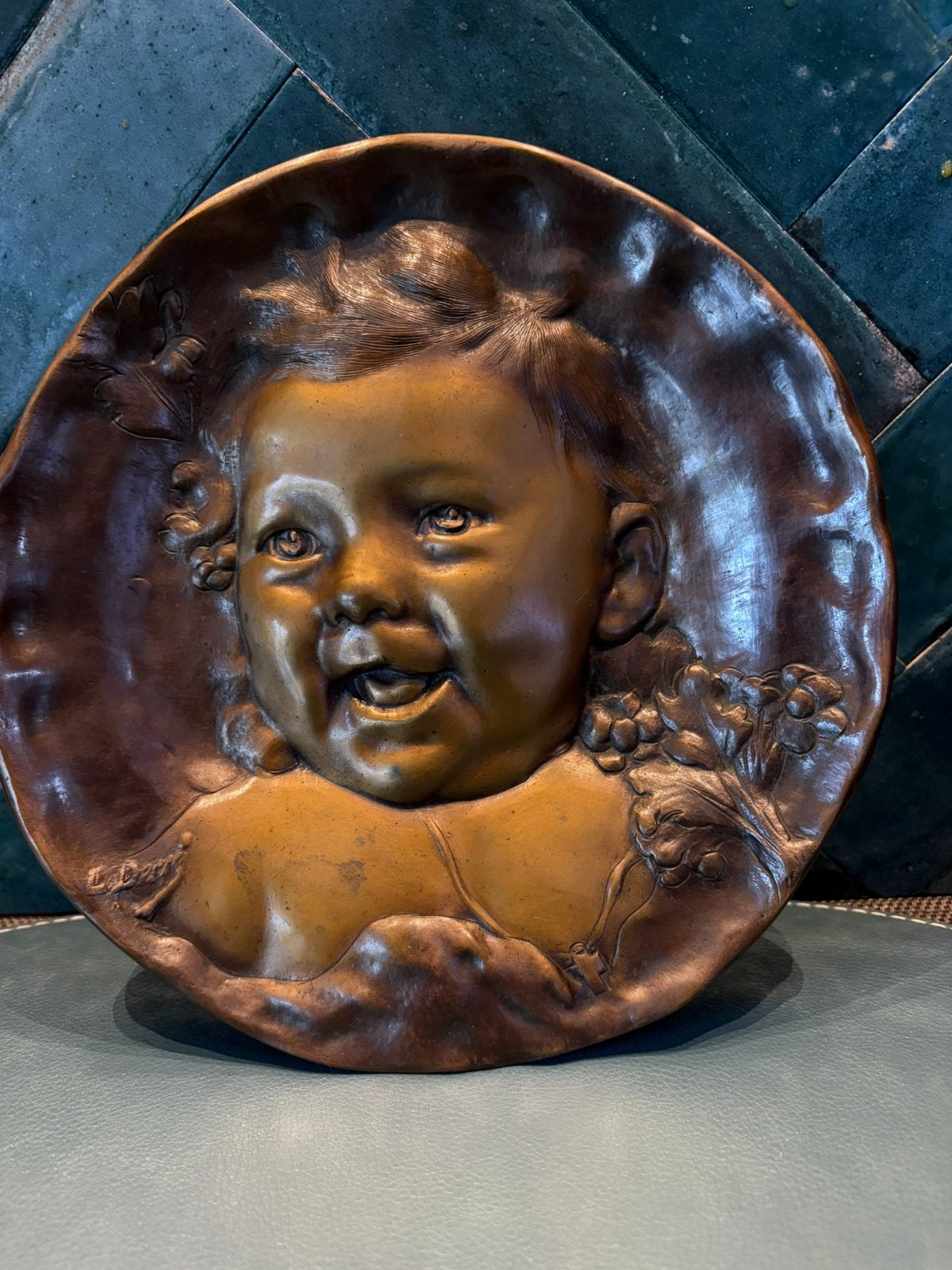 Bronzen plaquette 19 eeuws gesigneerd, Antiek en Kunst, Ophalen