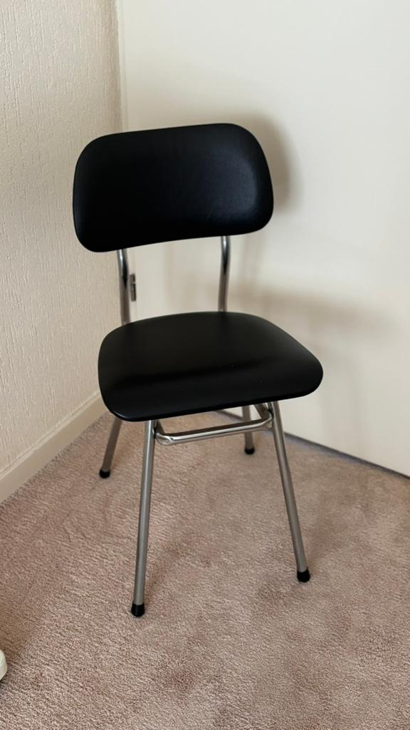 Gratis Prachtige vintage buizenframe retro stoel, Ophalen, Zo goed als nieuw, Zwart, Bureaustoel