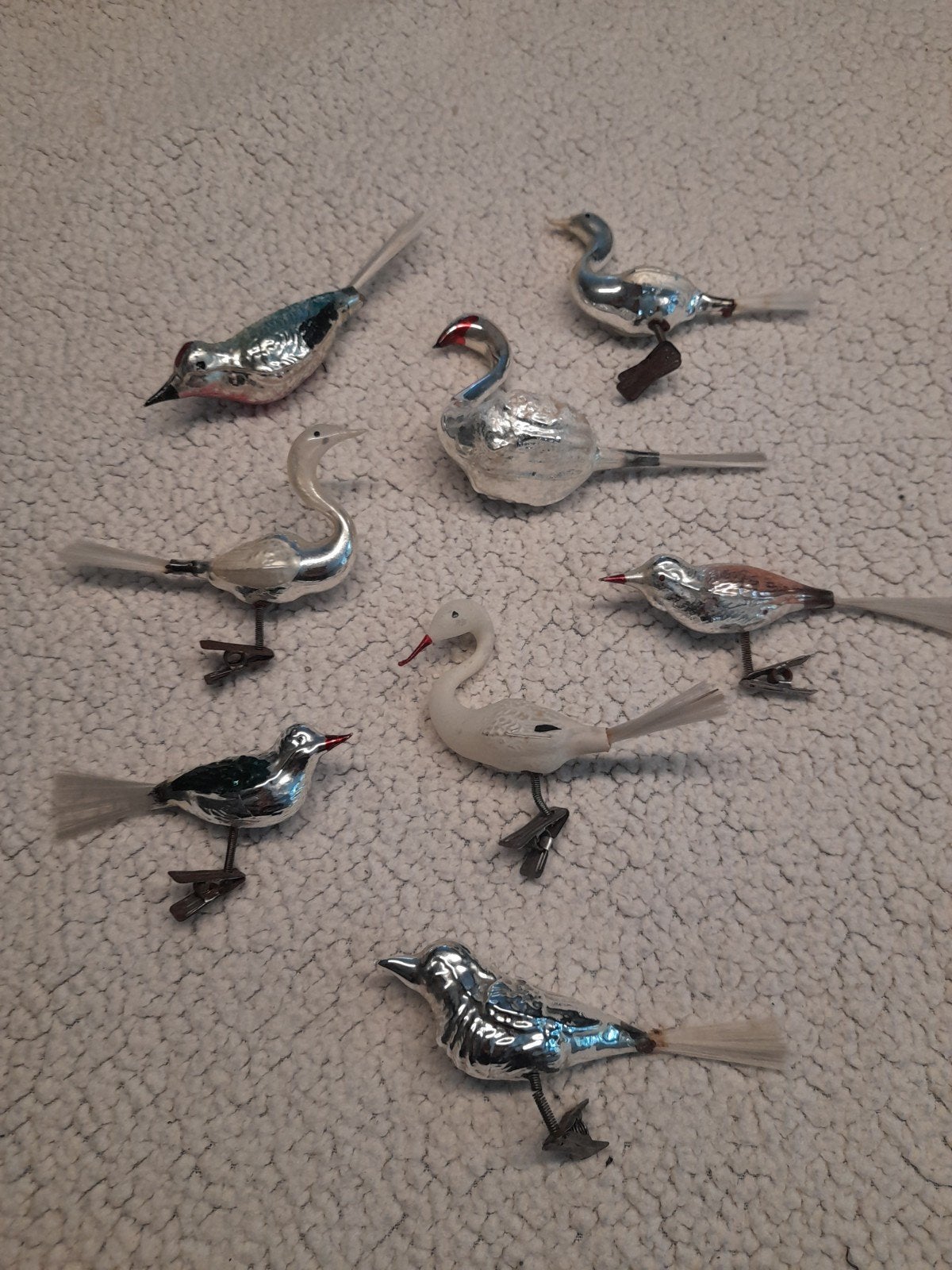 boules de Noël en forme de vieux oiseaux, Enlèvement ou Envoi