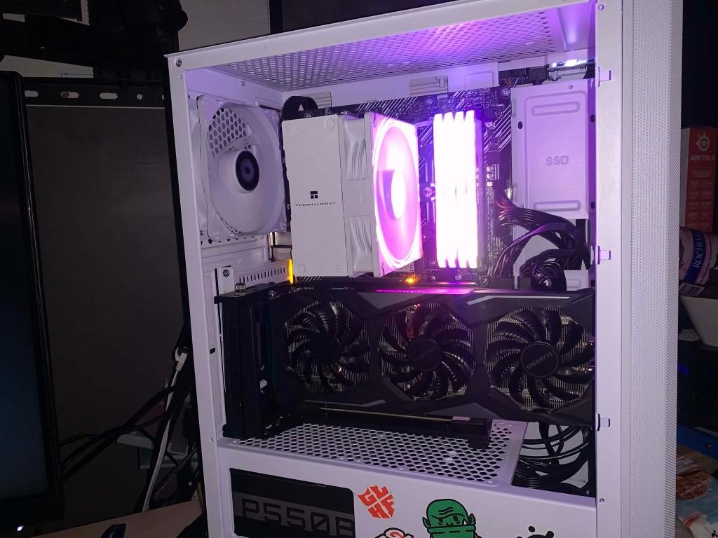 ️ Construction d'un PC personnalisé ou problèmes de PC ?, Informatique & Logiciels, Ordinateurs de bureau, Gaming, Enlèvement