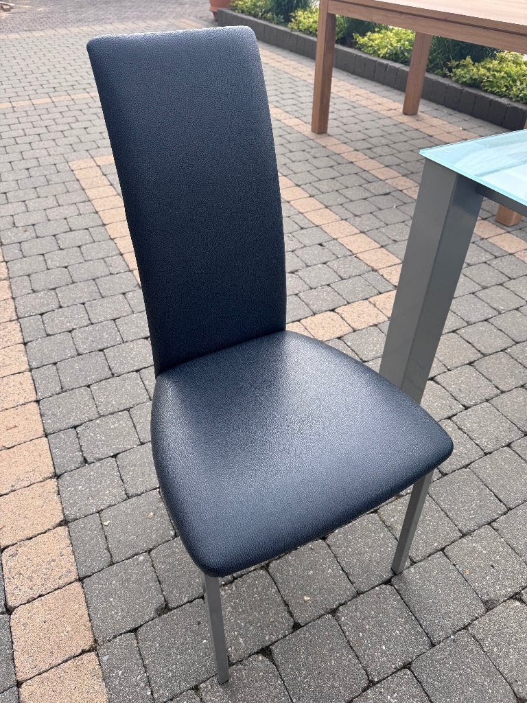 Stoelen perfecta, Maison & Meubles, Gris, Comme neuf, Enlèvement, Cuir