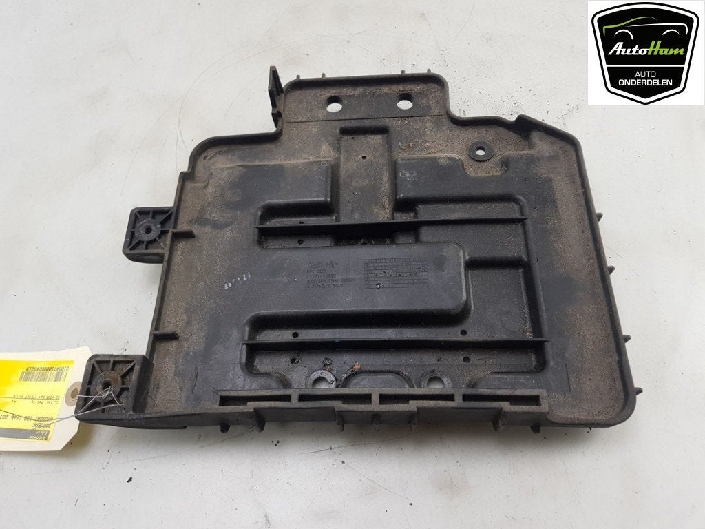BAC A BATTERIE Hyundai i20 (|371511J680|371501J680|), Hyundai Motor Deutschland GmbH, Kaiserleipromenade 5
63067  Offenbach am Main, DE