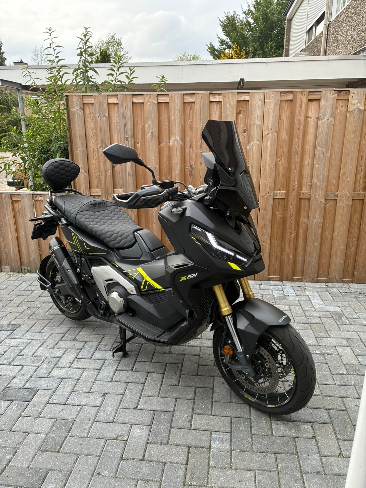 Honda X-ADV 750 | Akrapovic | Options complètes |, Motos, Occasion, Plus de 35 kW, 2 cylindres, ABS