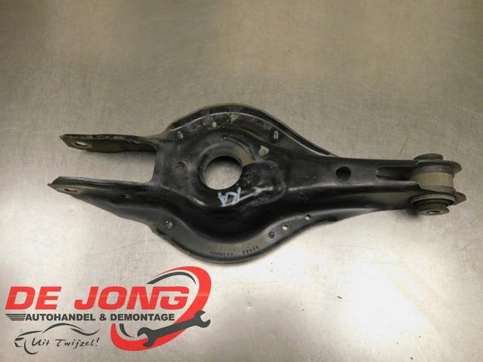 Bras de suspension arrière gauche d'un BMW 2-Serie, -, 3 mois de garantie, Utilisé, -