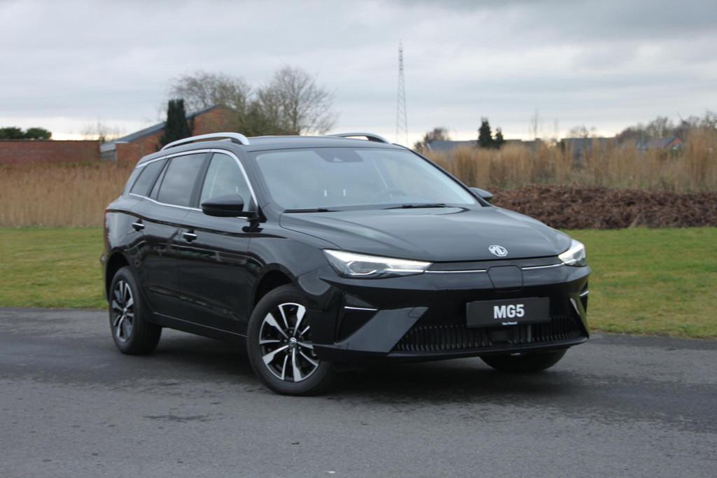 MG MG5 Long Range 61 kWh COMFORT, Auto's, MG, Gebruikt, Zwart, Zwart, Automatische klimaatregeling