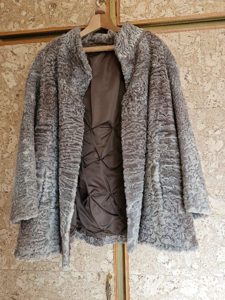 Veste Astrakhan, Enlèvement, Comme neuf, Taille 42/44 (L), Gris