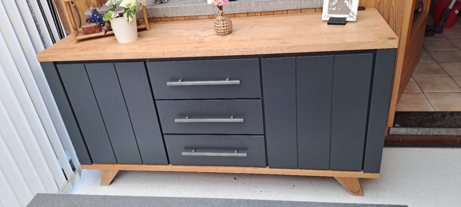 A vendre très beau meuble buffet récent, Enlèvement