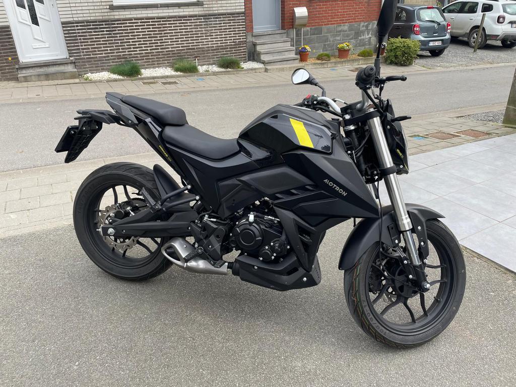 Motron Nomad 125, Motoren, Overige Motoren, 12 t/m 35 kW, Ophalen