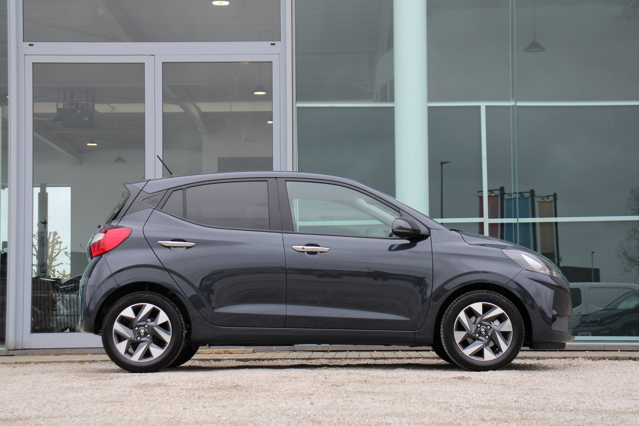 Hyundai i10 1.0MPI Limited Edition *CAM*APPLE/ANDROID*, Autos, Hyundai, Argent ou Gris, Achat, 998 cm³, Entreprise
