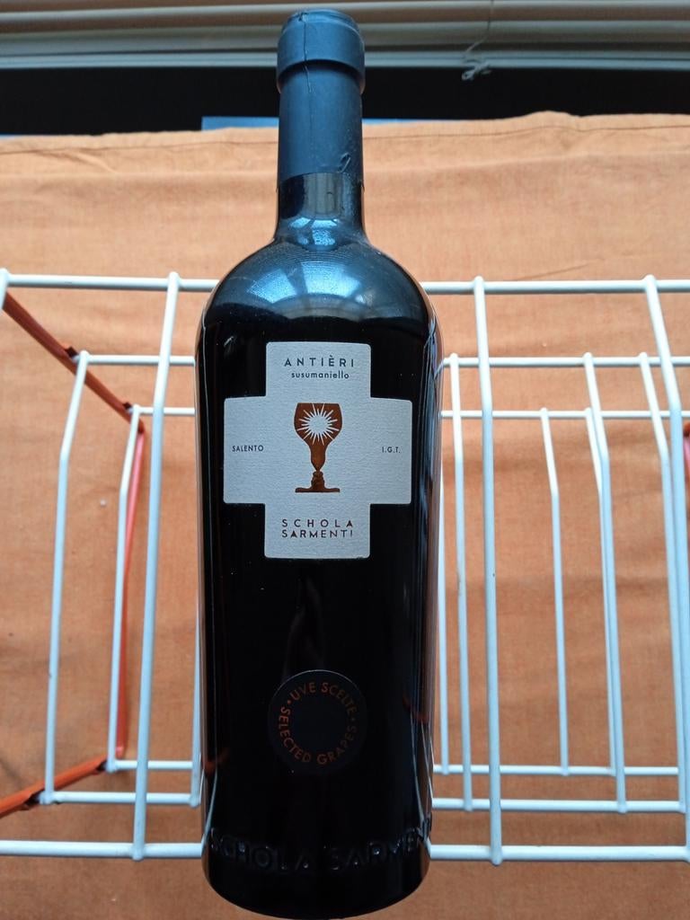 Schola Sarmenti Antieri Susumaniello 2018, Collections, Enlèvement ou Envoi, Comme neuf, Vin rouge, Italie