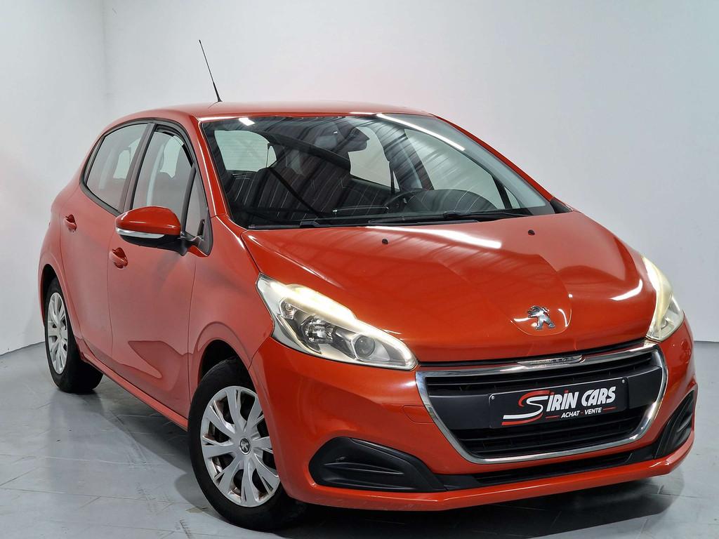 Peugeot 208 Euro6 | Écran | 1ier pro | Carnet compl | GARAN, Auto's, 4 cilinders, Bedrijf, 5 deurs, 1560 cc