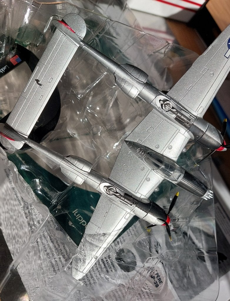 vliegtuigmodel P38 metaal, Verzamelen, Ophalen of Verzenden, Nieuw, Schaalmodel