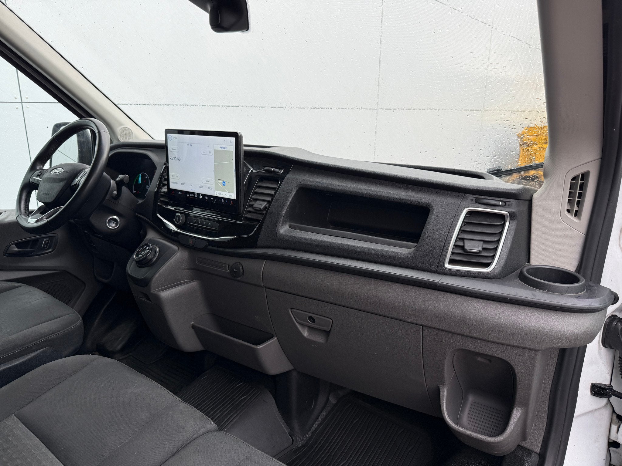 Ford e-Transit 68kWh 184PK L4H3 317km WLTP 94.9% (SOH) BEV S, Automaat, 4 deurs, 0 cilinders, Gebruikt