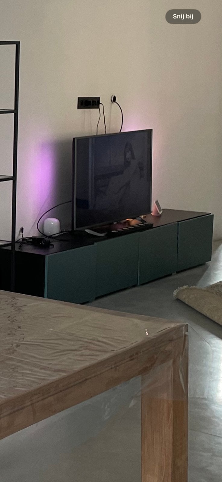 TV kastje, Enlèvement, Utilisé