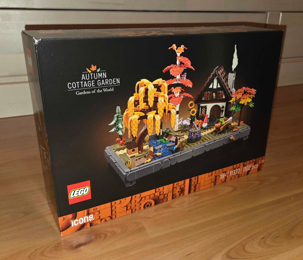 LEGO Icones #11372 Jardin d'automne avec chalet, Neuf, Enlèvement ou Envoi, Lego, Ensemble complet