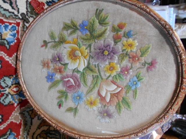 cadre ancien avec broderie 40€, Enlèvement ou Envoi