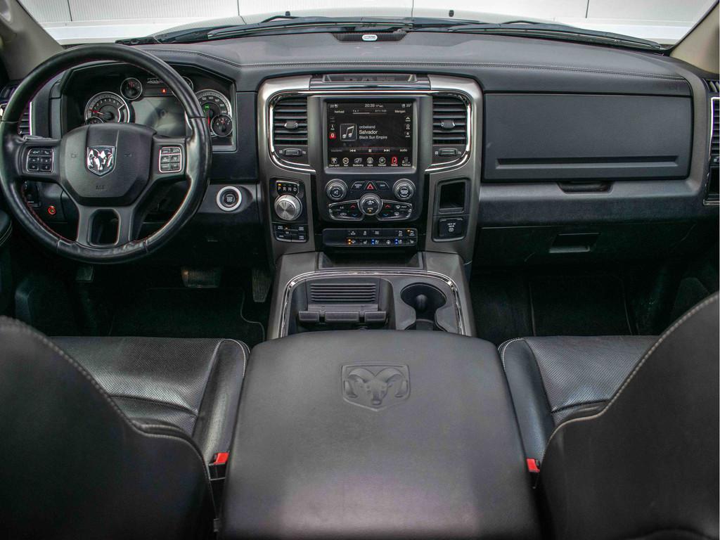 Dodge Ram 1500 5.7 V8 4x4 Quad Cab 6'4 | Pano | Alpine | Loa, Auto's, Dodge, Automaat, 4 deurs, Gebruikt, 5654 cc
