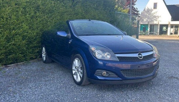 Opel Cabriolet 2007/ benzine 1•6/ km 165•000 gekeurd verkoop