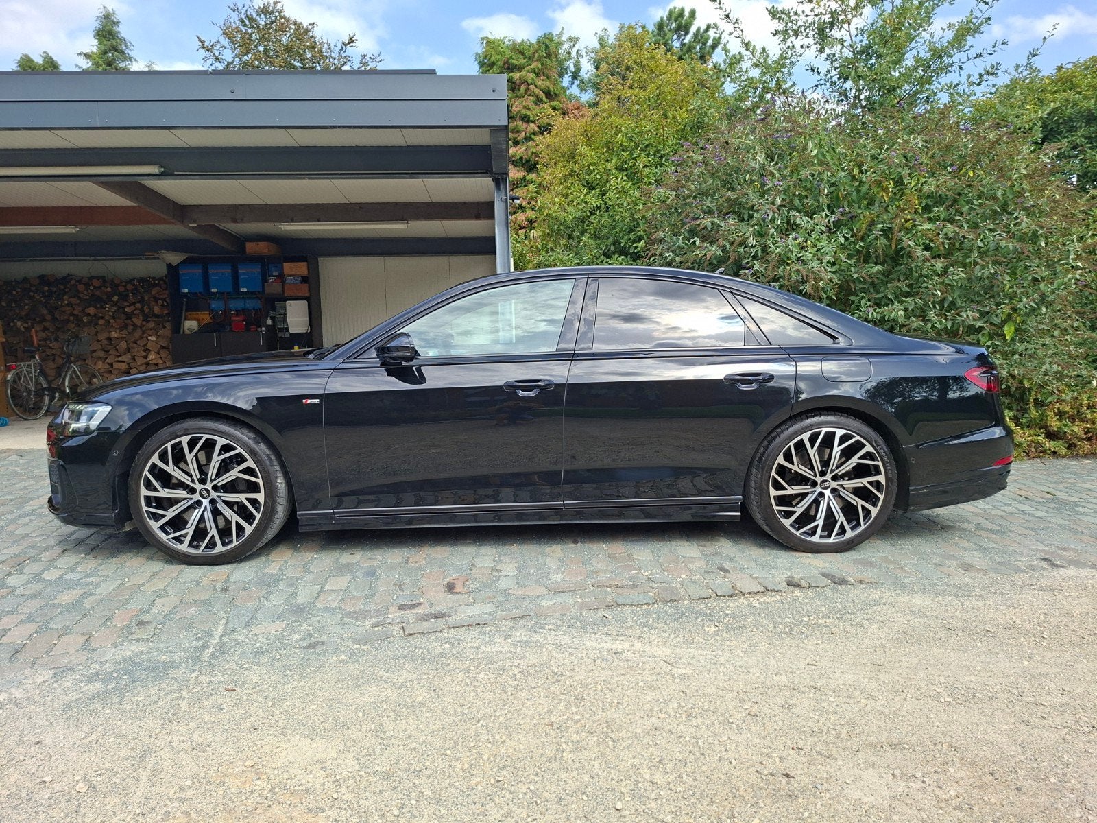 AUDI A8 TFSIE 2  Sline Shadow + configuration supérieure, Cuir, Achat, 1550 kg, 340 kW