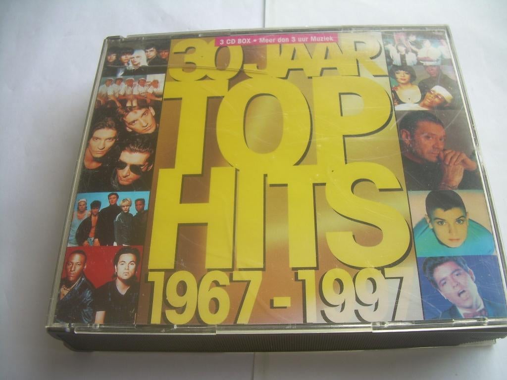 COFFRET DE 3 CD - 30 ANS DE GRANDS SUCCÈS - 1967 - 1997, CD & DVD, CD | Compilations, Enlèvement ou Envoi, Comme neuf, Pop, Coffret