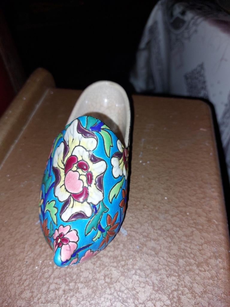Emaux de Longwy sabot, Ophalen