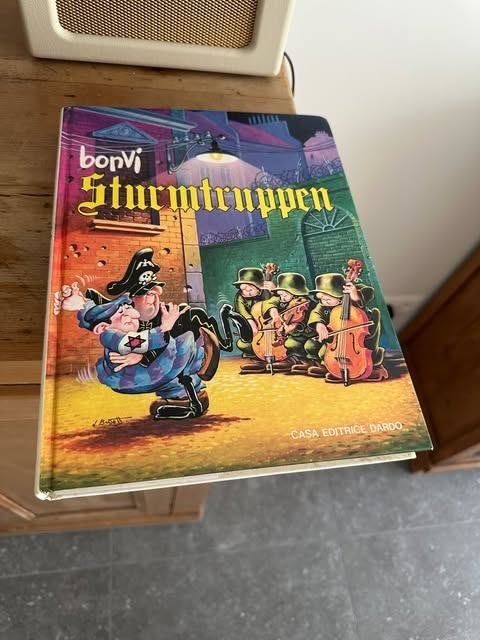 Bonvi Sturmtruppen casa editrice Dardo 1976, Boeken, Di bonvi, Eén stripboek, Ophalen of Verzenden, Zo goed als nieuw