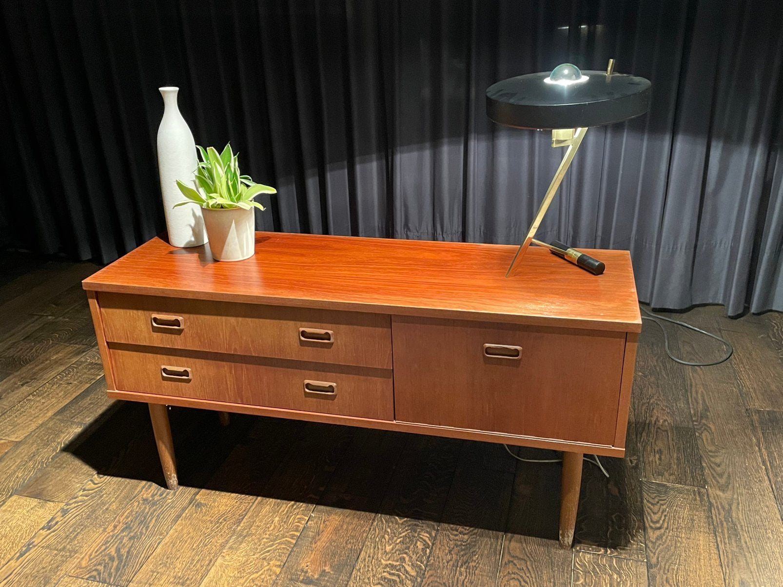 Scandinavisch Vintage Mid-Century Lowboard / tv meubel Teak, Ophalen, Mid century vintage, Gebruikt, 100 tot 150 cm