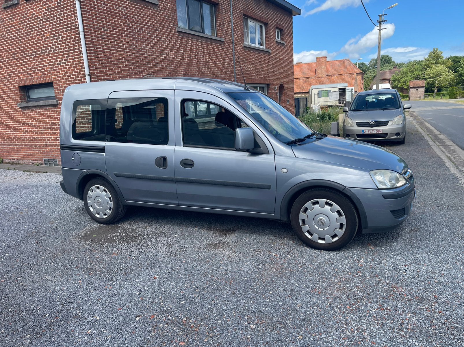 Opel Combo Tour 1.4i XEP Benzine,Airco,1e eigenaar,..., Auto's, Opel, Monovolume, 4 cilinders, https://public.car-pass.be/vhr/59c27422-351c-43db-a902-dff59592f03c