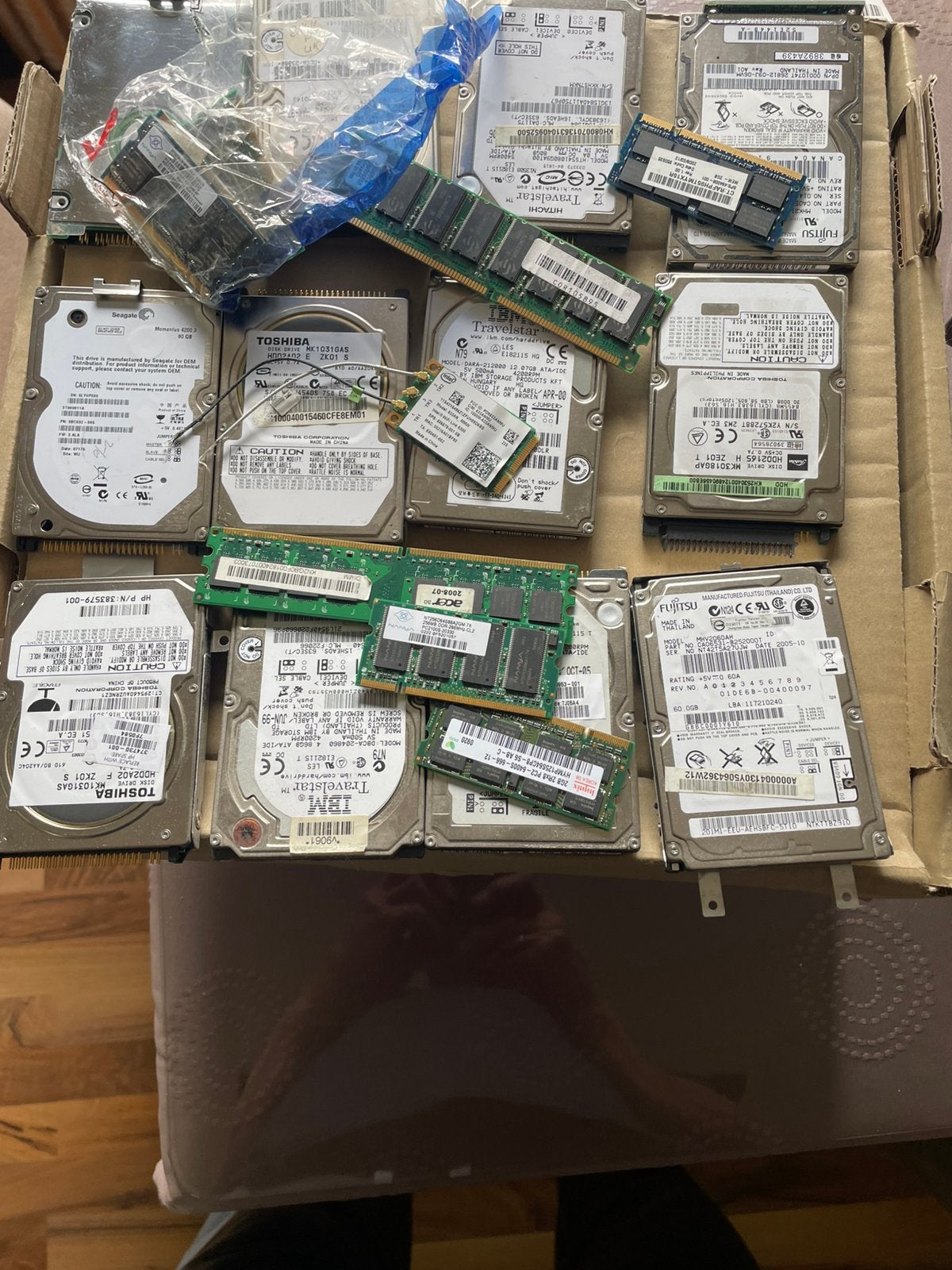 Verschillende hardschijven te koop, Computers en Software, Harde schijven, Ophalen, Zo goed als nieuw, Laptop