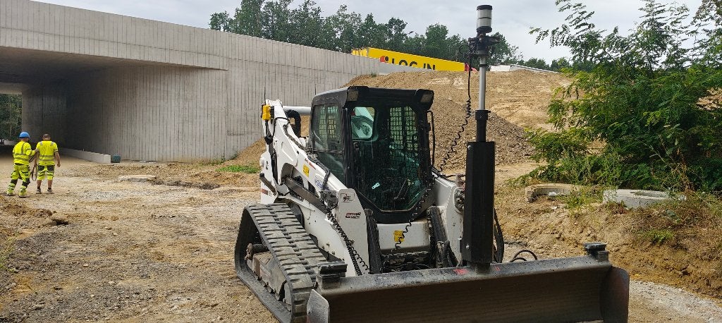 Bobcat t870, Enlèvement, Autre