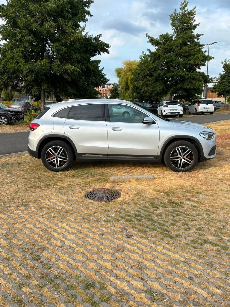 Mercedes-Benz GLA 250 e AMG Line (2022) – Plug-In Hybrid, Auto's, Mercedes-Benz, Voorwielaandrijving, Dealer onderhouden, Euro 6
