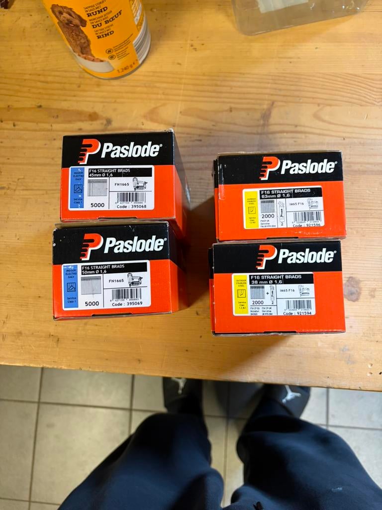 Paslode nagels 16g straight nieuw 14000 stuks, Ophalen