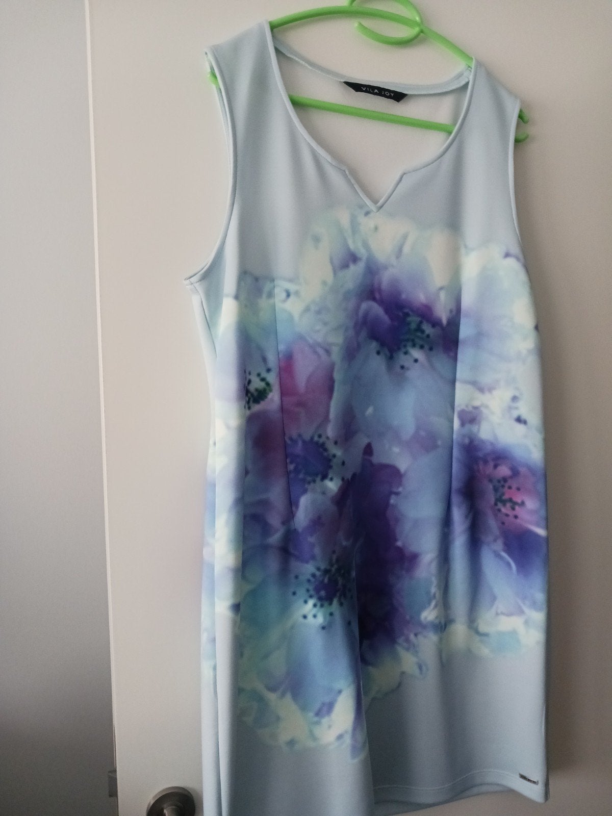 Kleed merk Vila Joy net als nieuw te koop.M 42, Kleding | Dames, Truien en Vesten, Ophalen, Blauw, Maat 42/44 (L), Zo goed als nieuw
