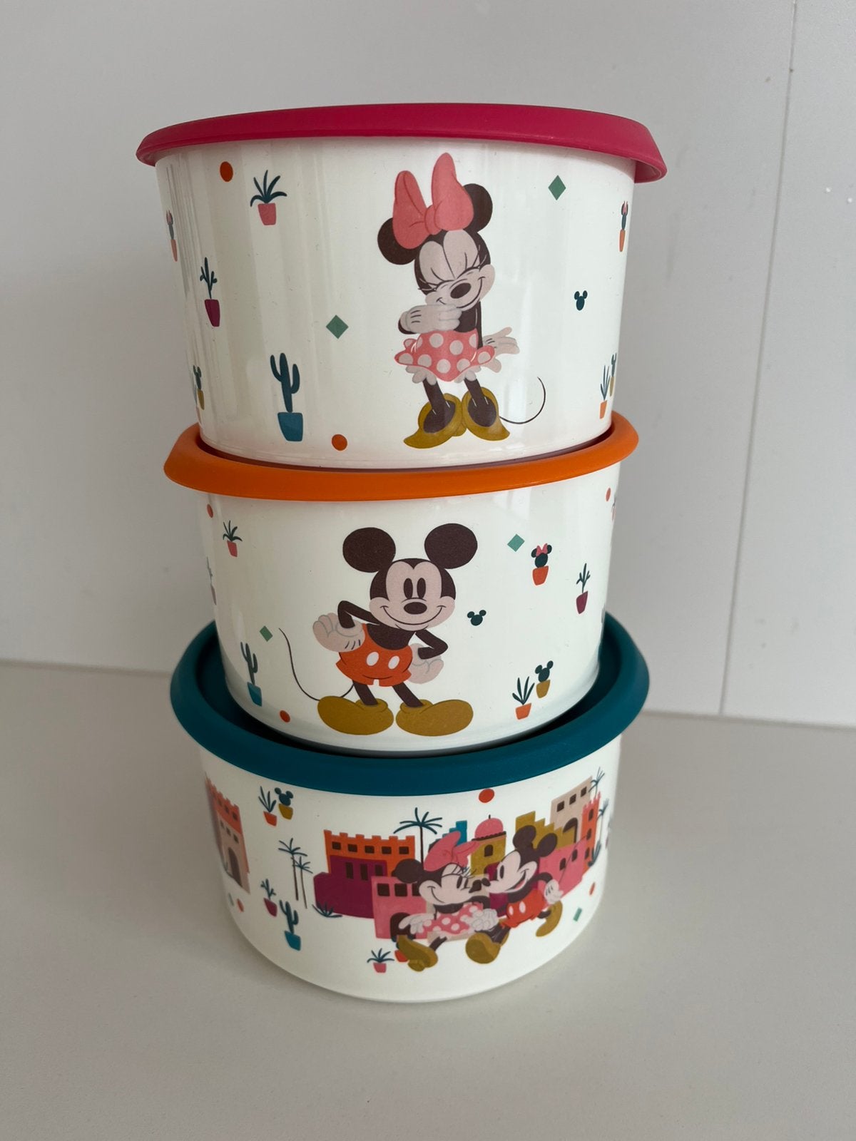 Nieuw! Set Mickey/Minnie mouse Van Tupperware, Ophalen of Verzenden, Nieuw, Overige kleuren